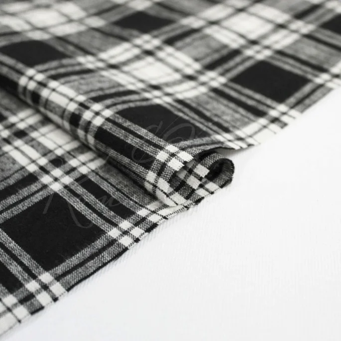 Cotton Type-Flannel Plaid black and white - 3